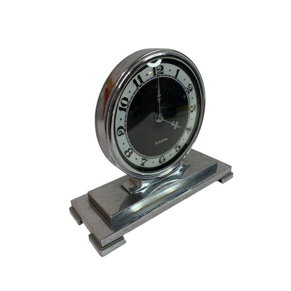 Vintage 1950s Germany Table Clock 8 Day Gesetzlich Geschutzt Silvertone Black - Picture 2 of 9